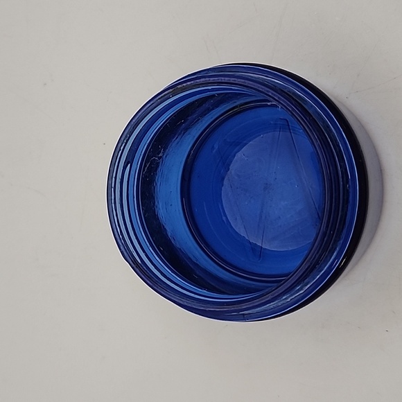 Vintage Noxema Cobalt Blue Glass Jar 4 oz - Picture 5 of 9